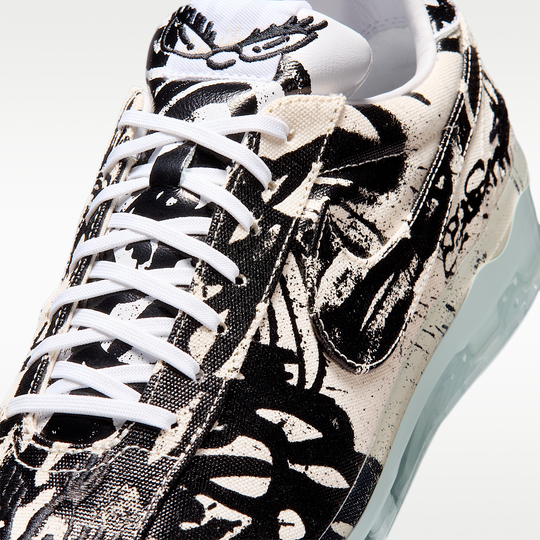 Slawn x Nike Cryoshot Striker 1976 Slawn x Nike Cryoshot Striker 1976